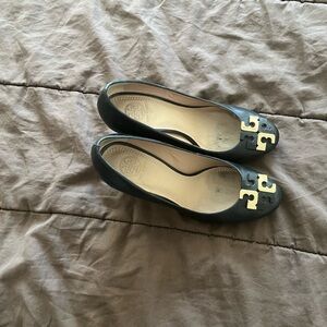 Beautiful black Tory Burch wedge pumps Lowell, size 7.5 3.5 inch with logo